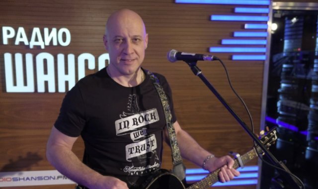 Денис Майданов порадовал поклонников новой лирической композицией Денис Майданов порадовал поклонников новой лирической композицией